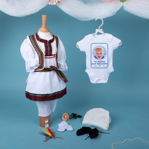Costumaș Botez Micul Românaș & Accesorii