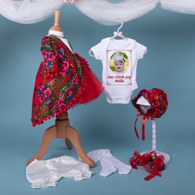 Rochița Botez Eniko Tradițional Modernă - Amede Bebe Ltd.