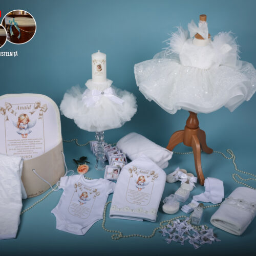 Julieta Alb – Set Trusou Botez Fetiță Alb 0-24 luni Premium – 28 Piese (Mânecuță Scurtă)
