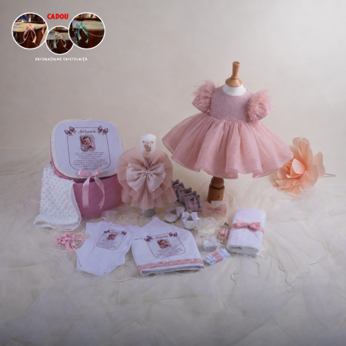 Ofelia Extra Premium – Set Trusou Botez Fetiță Roz Pudrat 0–24 luni 28 piese (Mânecuță Scurtă)